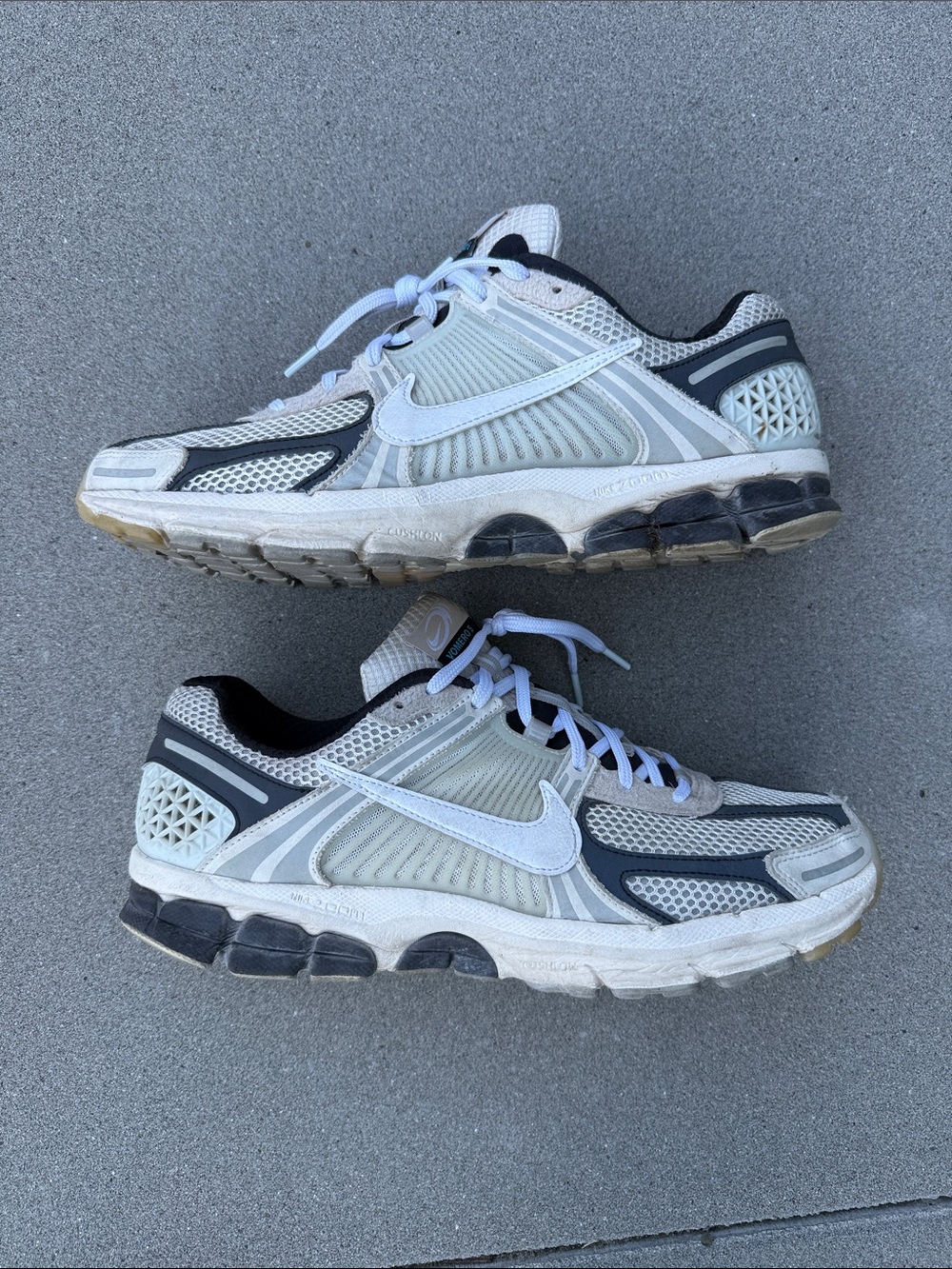 Nike Men’s Vomero Running Shoes